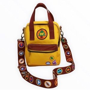 NWT Loungefly UP Wilderness Explorer Canvas Crossbody